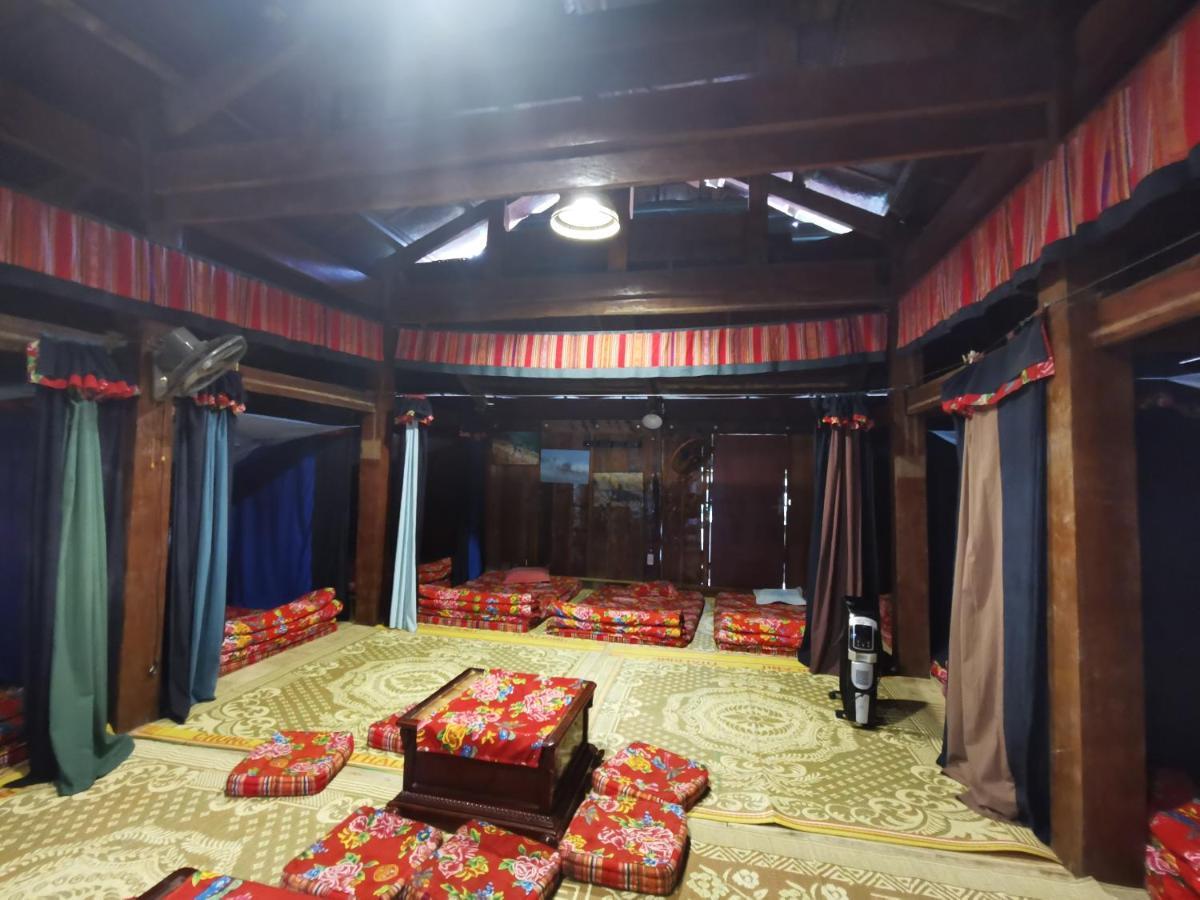 Lo Lo Homestay & Cafe Meo Vac Exteriör bild